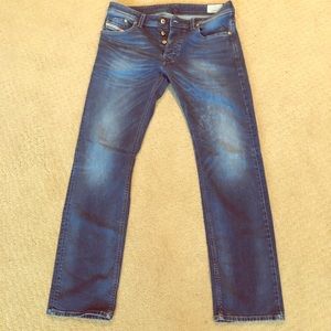 Diesel Jeans // Larkee // 33 x 32